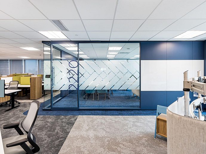 DIRTT Glass Blue